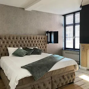  Bed & Breakfast Absolute